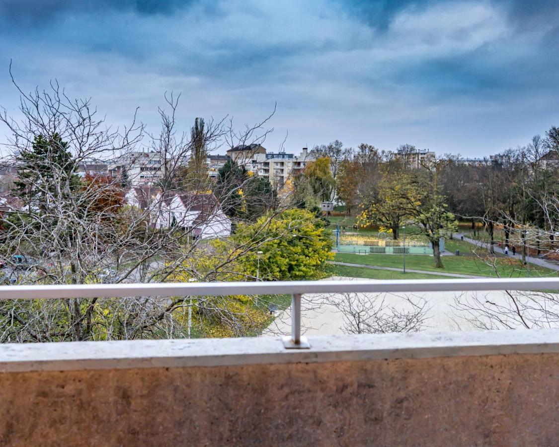 Bella Luna Iii - Elegant Centre - Parking Gratuit - Wifi Ultra Rapide-appareil Massage-netflix-jeu Societe Apartment Troyes