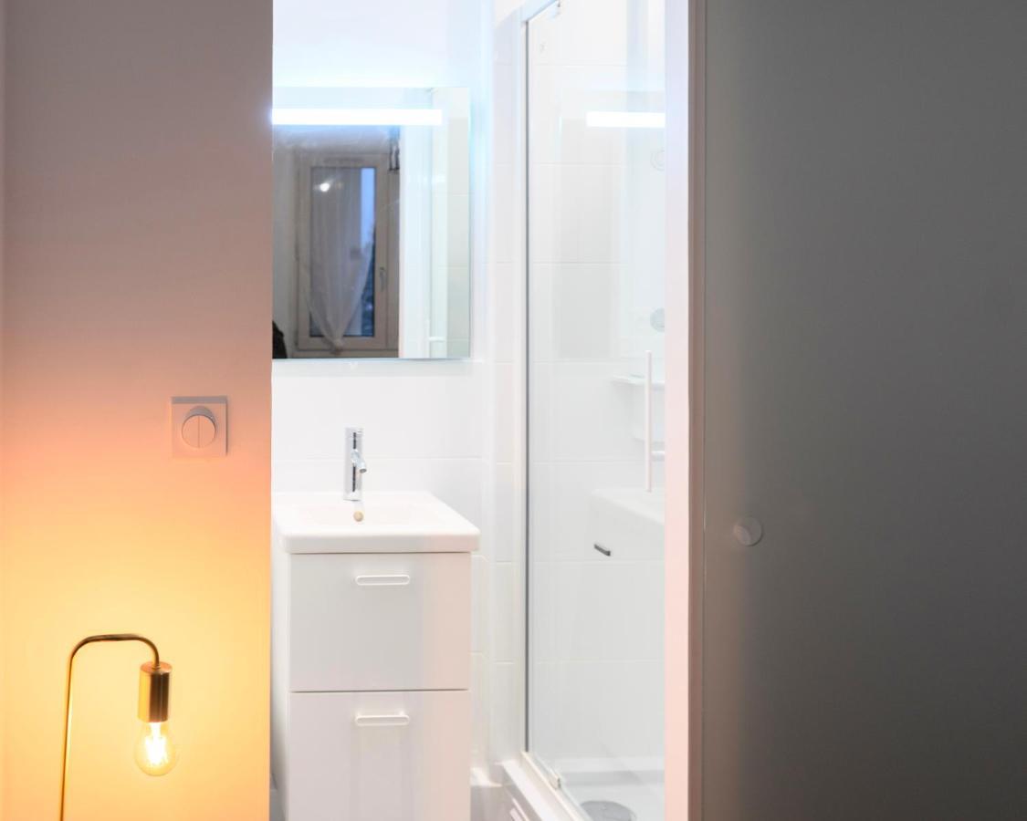 Bella Luna Iii - Elegant Centre - Parking Gratuit - Wifi Ultra Rapide-appareil Massage-netflix-jeu Societe Apartment Troyes