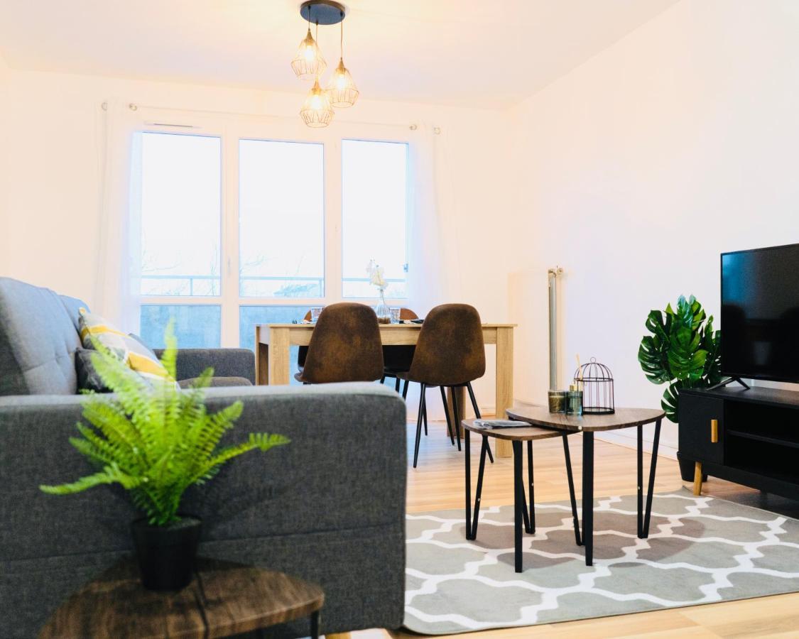 Apartment Bella Luna Iii - Elegant Centre - Parking Gratuit - Wifi Ultra Rapide-appareil Massage-netflix-jeu Societe Troyes